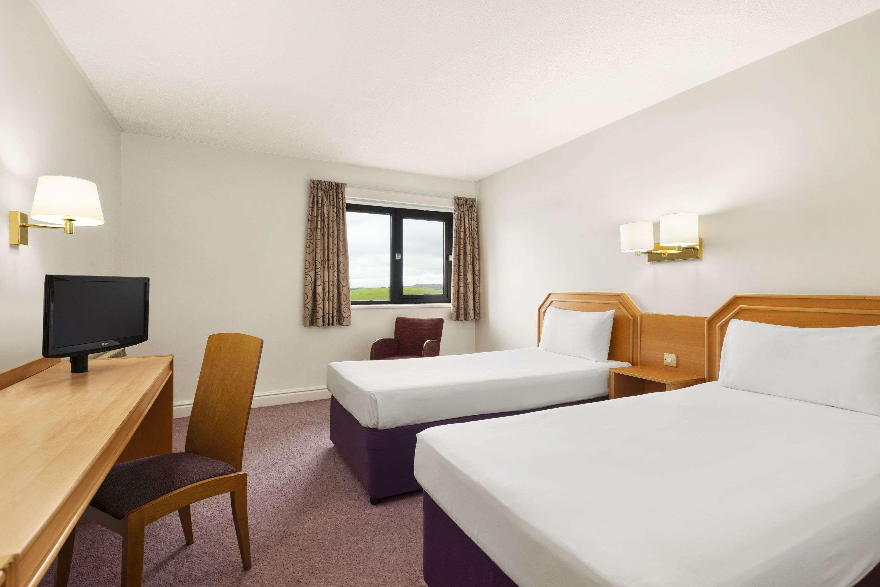 Days Inn Kendal - Killington Lake Exterior foto