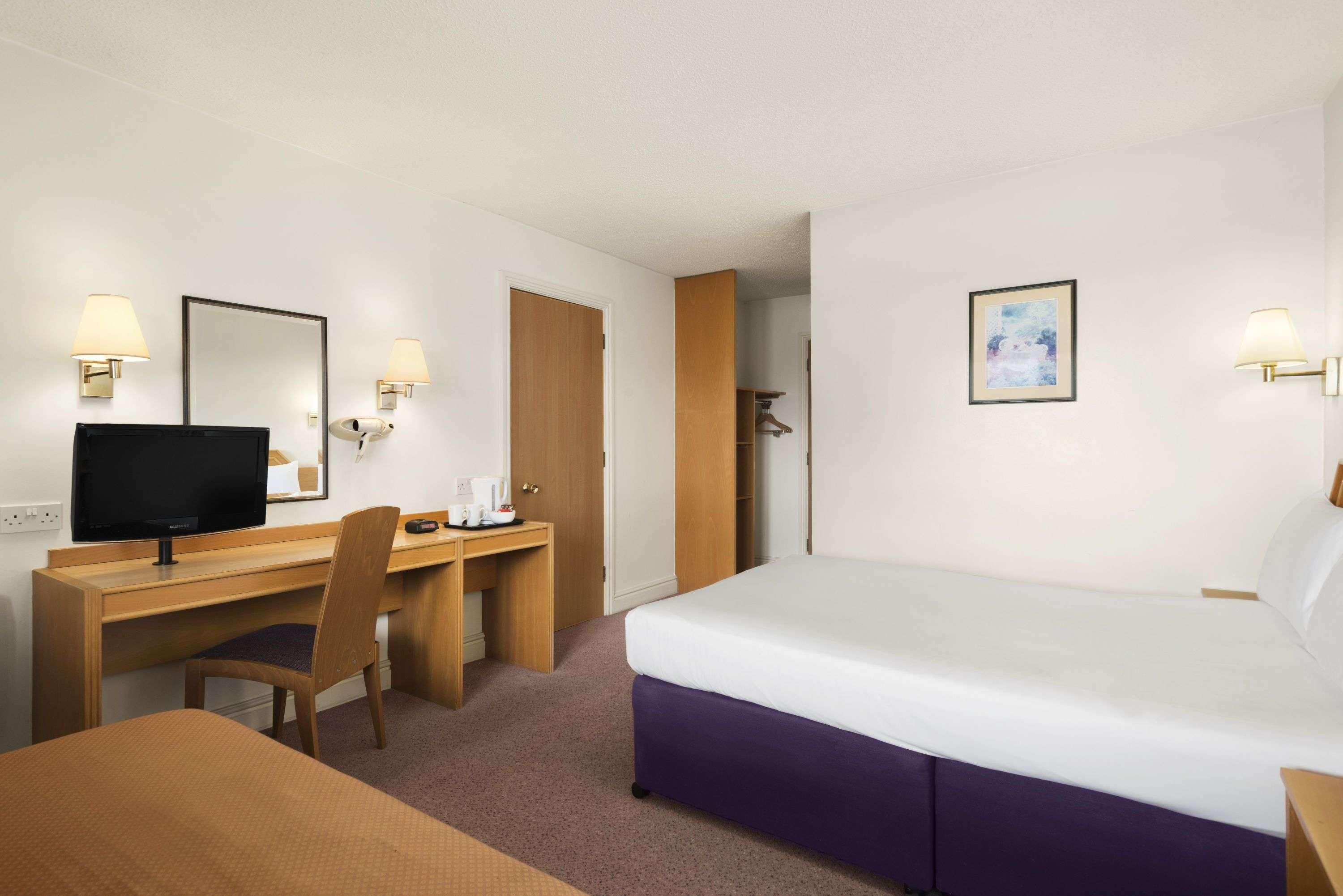 Days Inn Kendal - Killington Lake Exterior foto