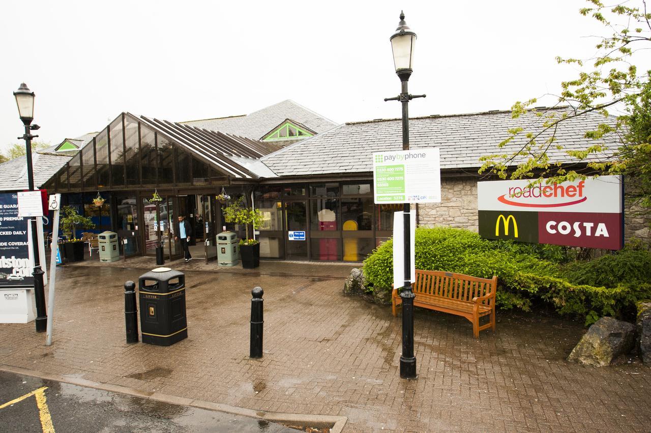 Days Inn Kendal - Killington Lake Exterior foto